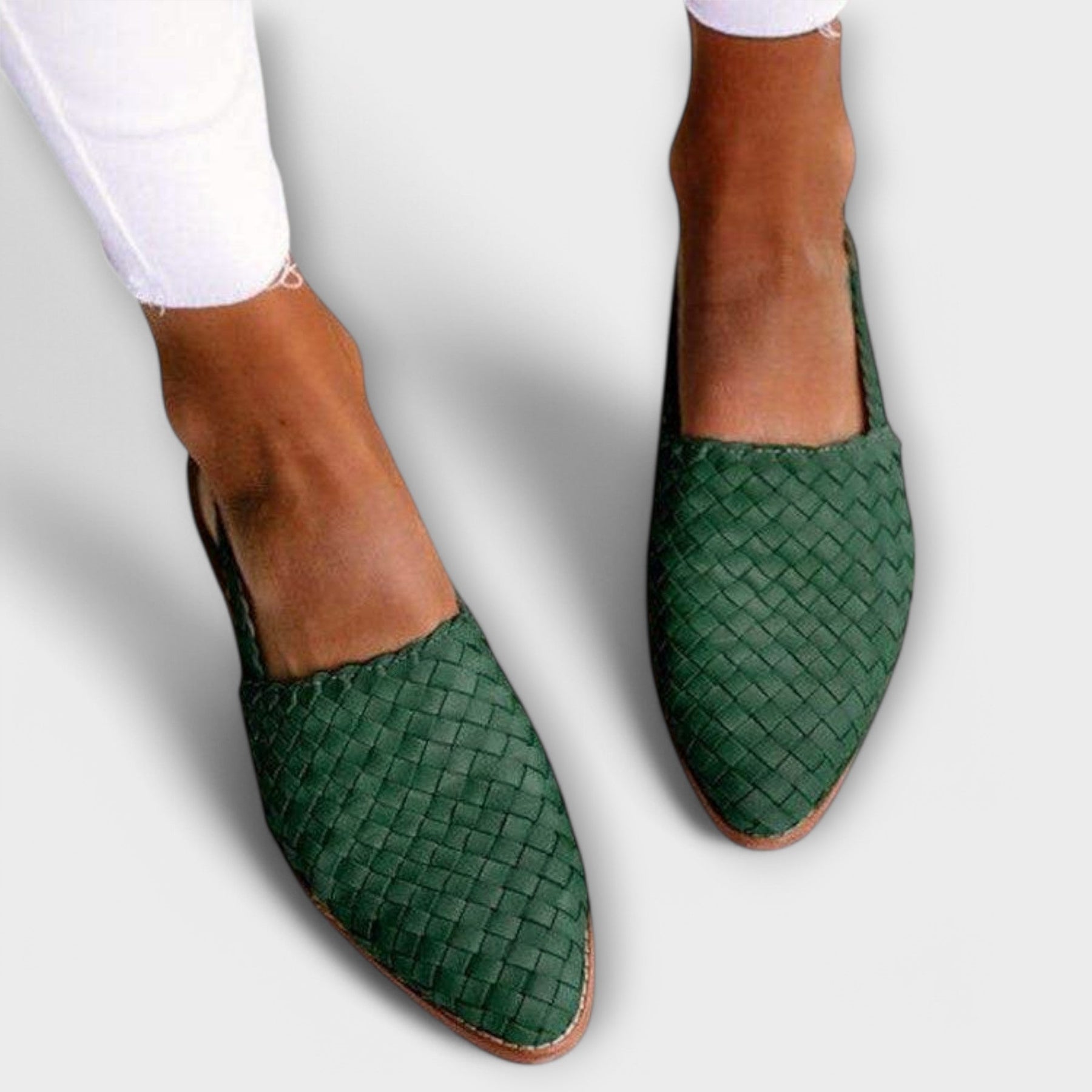 Lavinia | Pointed-Toe Woven Flat Shoes
