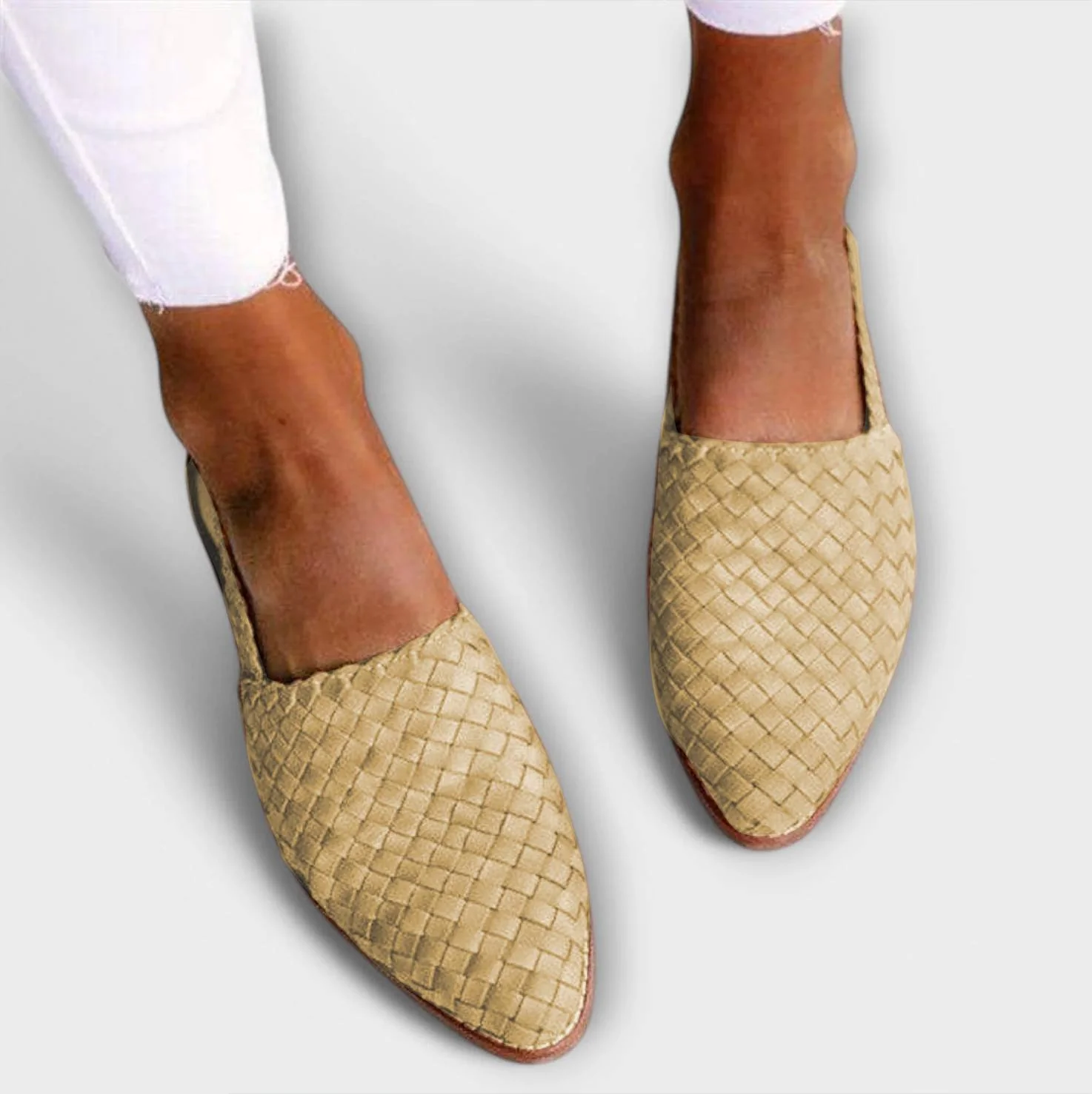Lavinia | Pointed-Toe Woven Flat Shoes