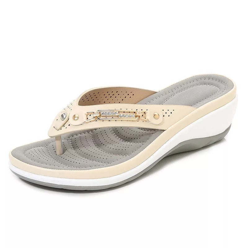 Daphne | Soft Cushion Slip-On Sandals