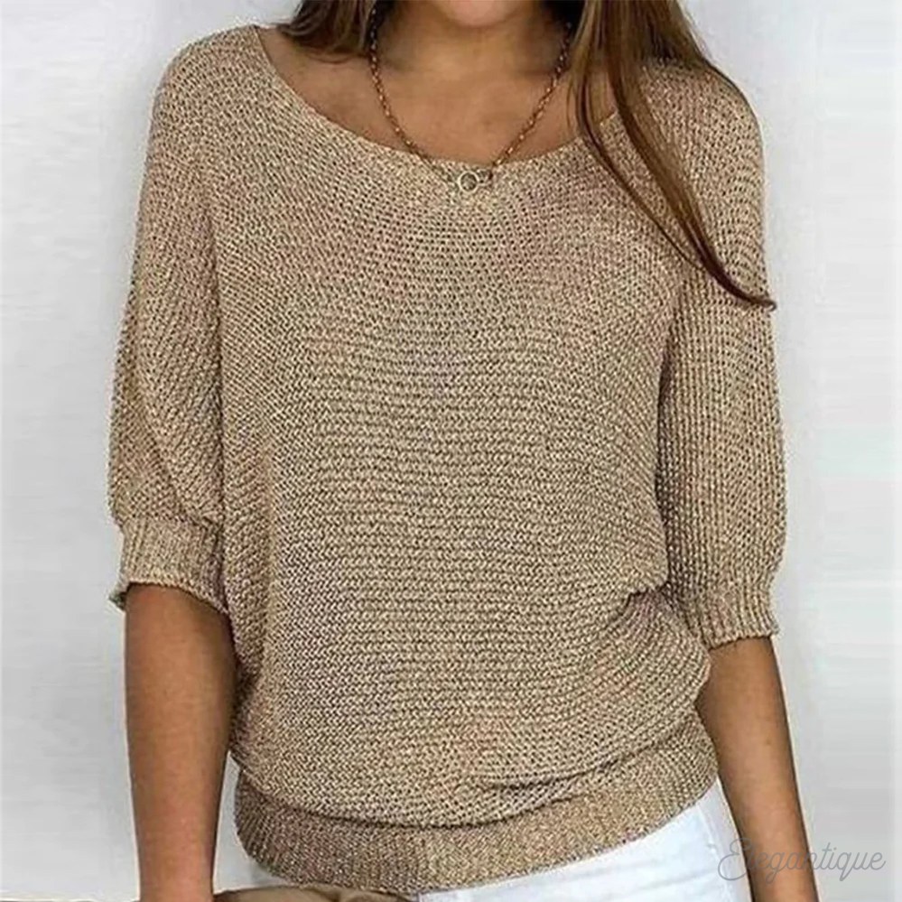 The Wide Sleeve Round Neck