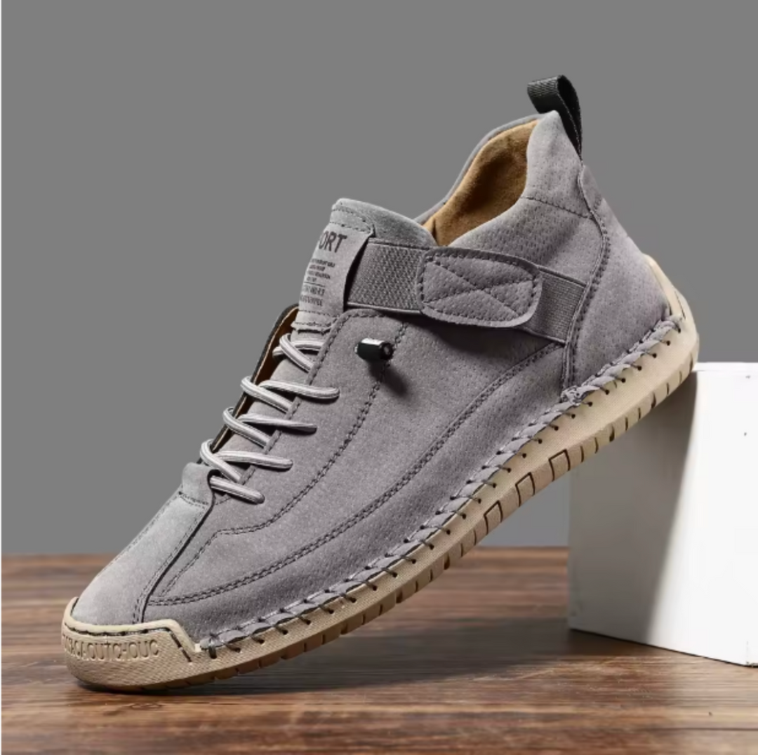 Phoebe sneakers lifestyle 4