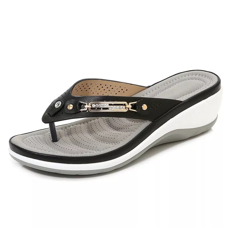 Daphne | Soft Cushion Slip-On Sandals