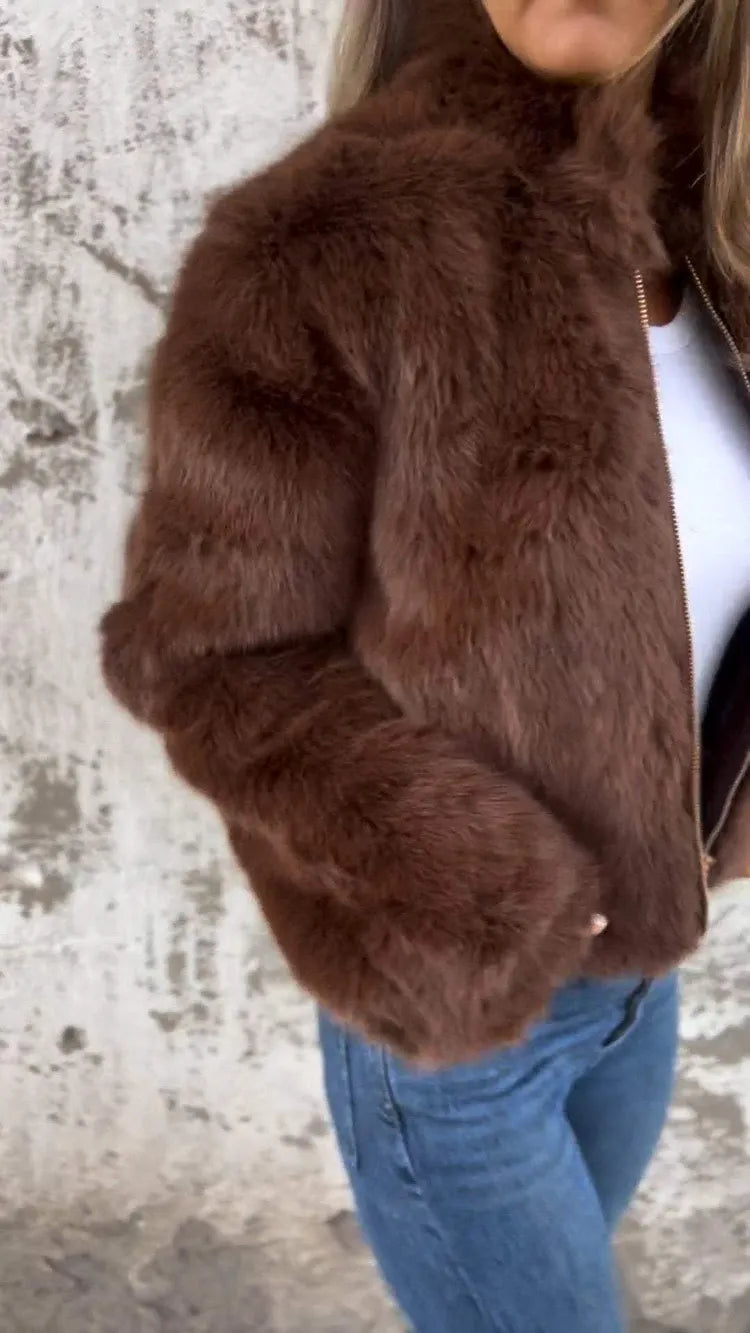 Faux Fur Cropped Jacket with High Collar – detail 3