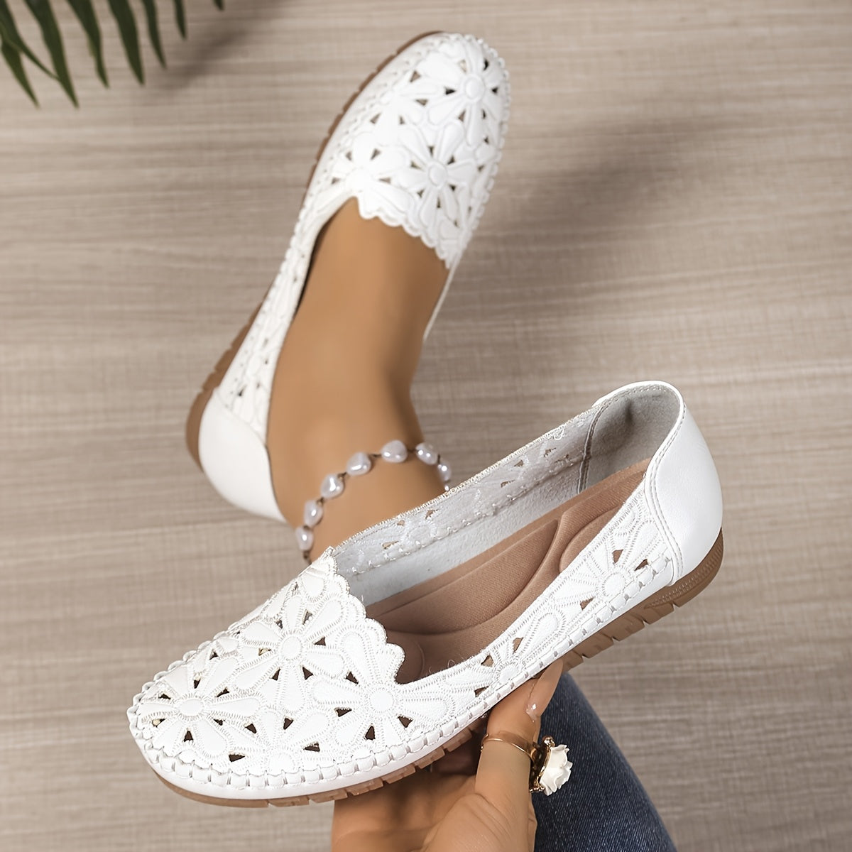 Violet | Floral Embroidered Comfort Ballet Flat