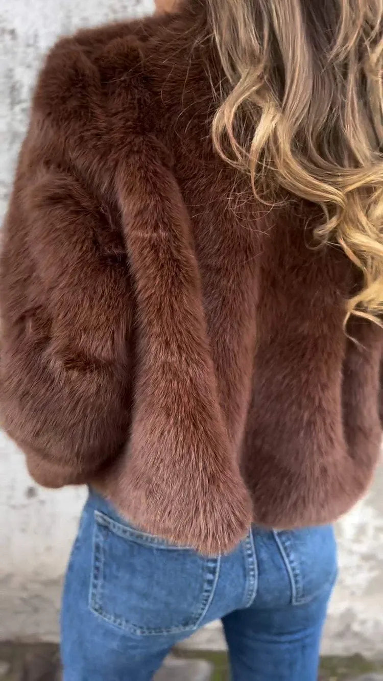 Faux Fur Cropped Jacket with High Collar – detail 4