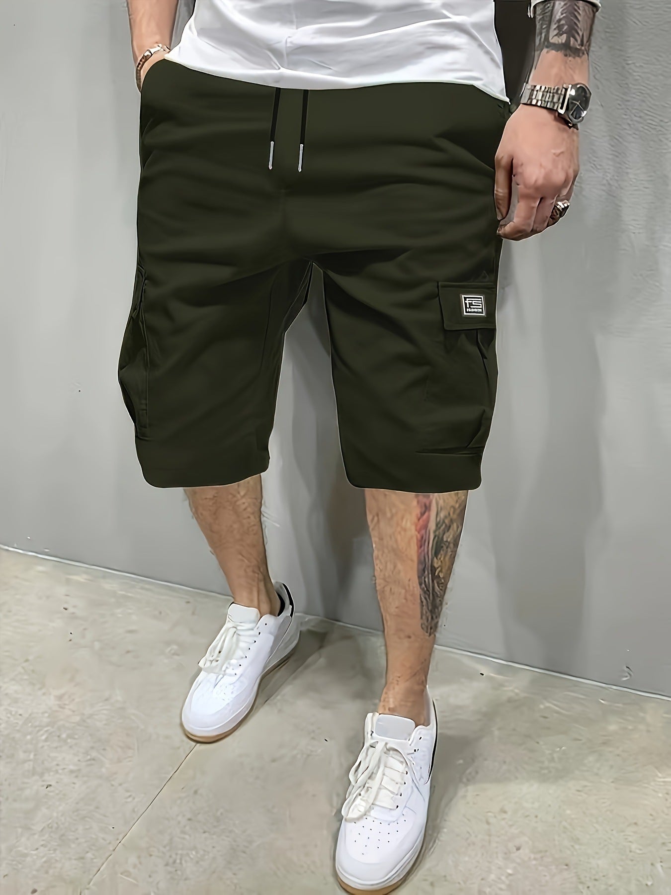 Brian | Elasticated Cargo Shorts - Olive Green
