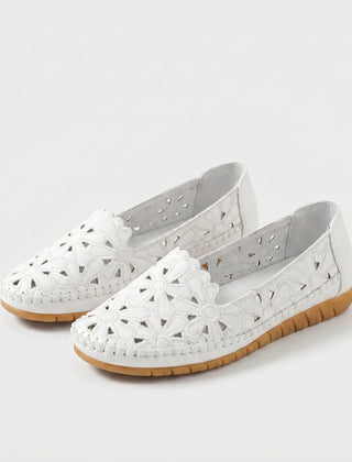 Violet | Floral Embroidered Comfort Ballet Flat - White