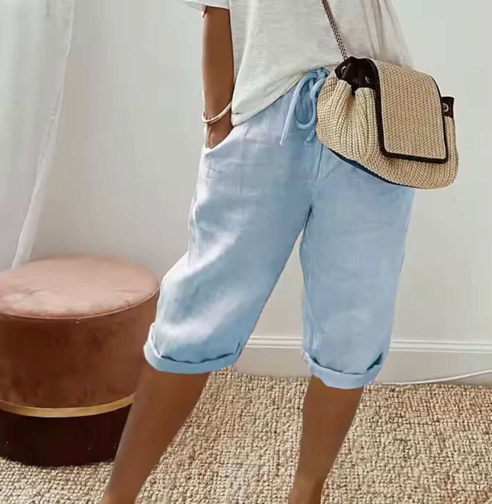 Daisy Linen Shorts - Light Blue