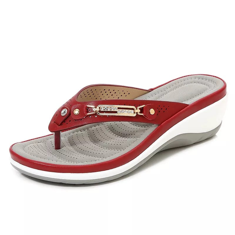 Daphne | Soft Cushion Slip-On Sandals