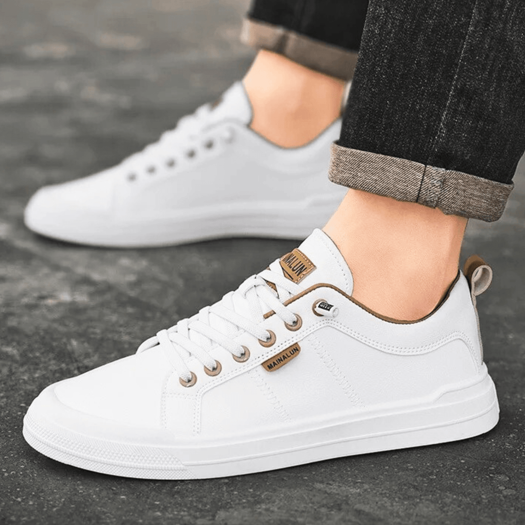 Derek | Classic Lace-Up Everyday Shoe - White