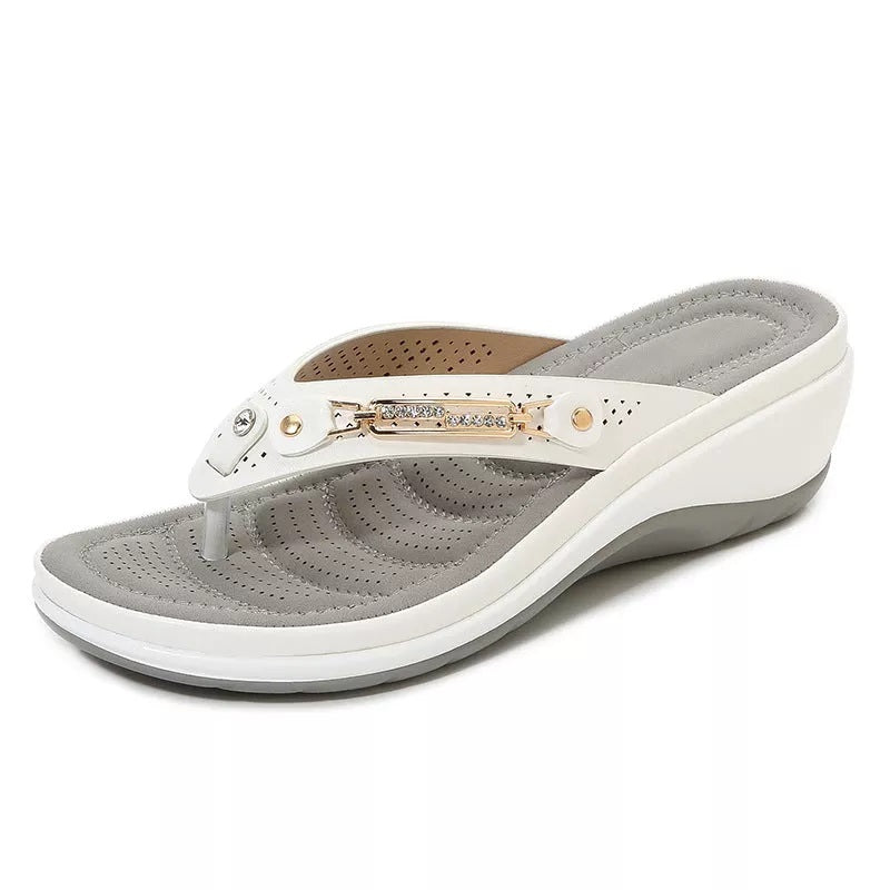 Daphne | Soft Cushion Slip-On Sandals